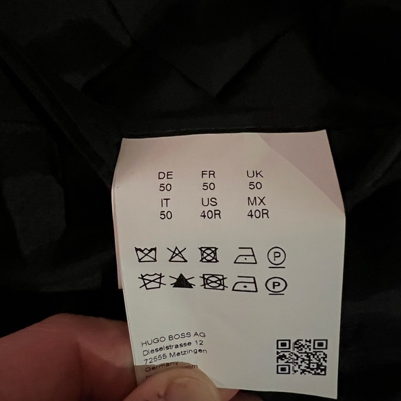 Black boss sport coat - Picture 2 of 3